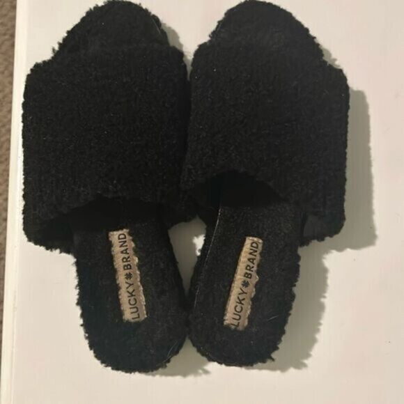 Lucky Brand Shoes - Lucky Brand Gadini Woman’s faux shelling open toe slide slippers black size 7